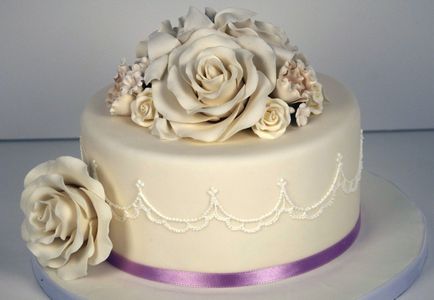 Сватбена торта в едно ниво