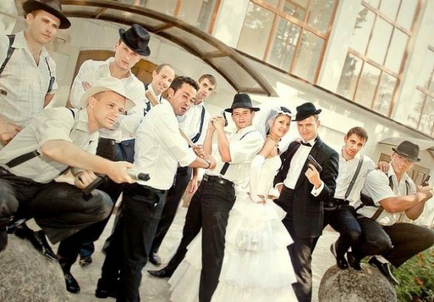Танцов състав към вашата сватба разнообразие от възможности