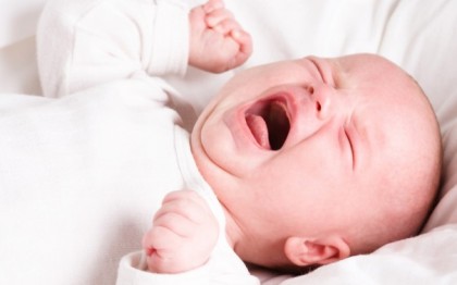Конспирации на пъпната и ингвинална херния при бебета и новородени
