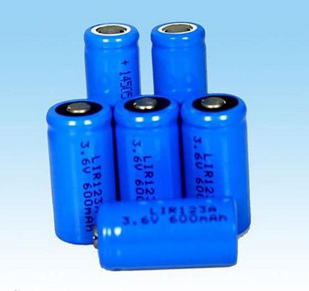 Батерия Lithium ревюта, описания, видове, производители и ревюта