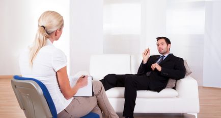 Какво е различен от психотерапевт на психолог и психиатър, който да се обърнете за съвет