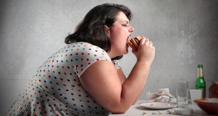 Какво се случва, ако ядете много мазни храни и вредни