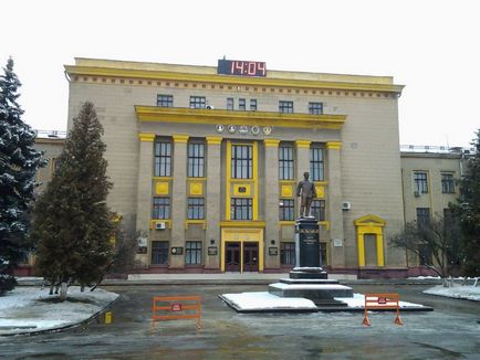Какво се случва с Трактор пречиствателната станция за Харков, Украйна «Енки» машини портал (Украйна) Какво се случва с Трактор пречиствателната станция за Харков, машини украинския портал «Енки»