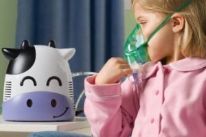 Вдишването пулверизатор за деца кашлица рецепти и разтвори