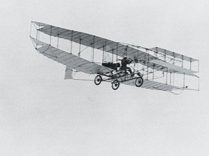 Историята на изобретяването на първия самолет в света