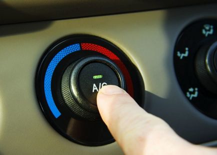 Как и какво да запълни климатика в колата с ръцете си