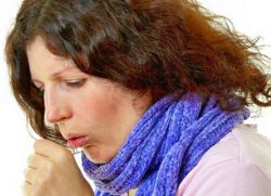 Как за лечение на гърлото кашлица у дома си, как да се отнасяме гърлото у дома