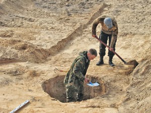 Как най-добре да се копае в слоя, Източна археология сървъра