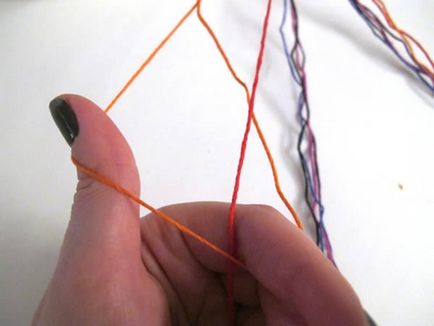 Как да тъкат Baubles на схеми за шнур, снимки и видео урок за начинаещи