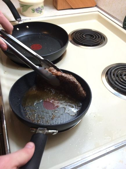 Как да се готви перфектната пържола в тиган - със собствените си ръце