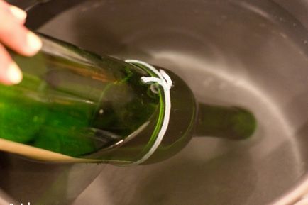 Как да се намали стъклена бутилка обикновен конец - 3 минути