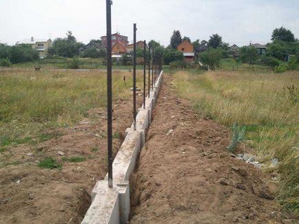 Как да направите своя собствена инсталирате ограда от велпапе