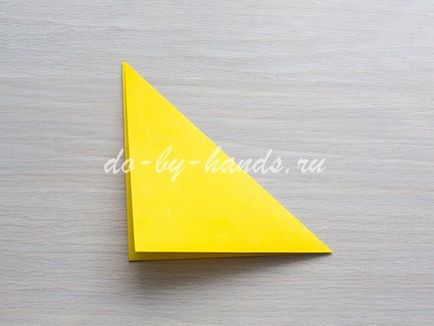 Как да направите ноктите на хартията с ръцете си - стъпка по стъпка схема