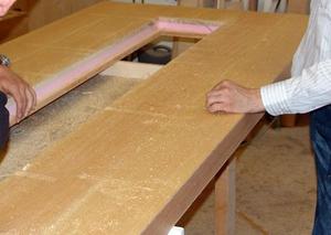 Как да се извърши безопасно врата със собствените си ръце от борда материали, подготовка, инсталацията (производство на дървени врати с ръцете си и да направят видео дъската) Как да се извърши безопасно врата със собствените си ръце от борда материали, подготовка, инсталацията