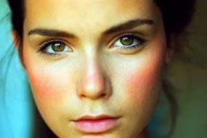 Как да премахнете ефекта на червените очи от лицето на най-добрите традиционните методи
