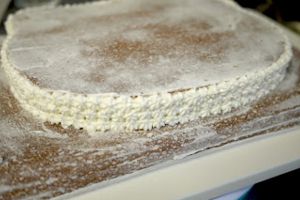 Как да украсят детска торта