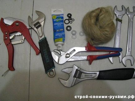 Как да поставите батериите с техните методи ръце монтаж и правила (им) Как да поставите батериите с техните методи ръце монтаж и правила