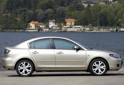 Как да изберем използва Mazda 3 от първото поколение (2003-2009), както и дали да го купя