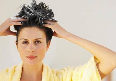 Как да се възстанови изгорялата коса у дома
