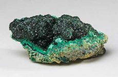 Turquoise камък и неговите свойства се интересуват от зодия, цвят и стойност