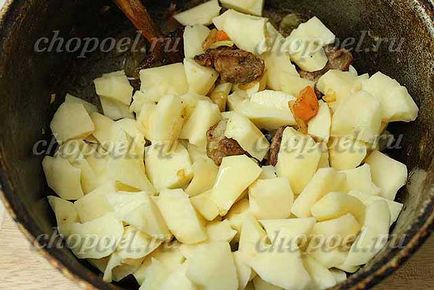 Картофи и месо в гърне - рецепти със снимки