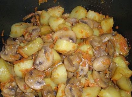 Картофена яхния с гъби и месо рецепта със снимка