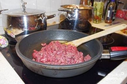 Картофи, задушени с месо и гъби - стъпка по стъпка рецепта със снимки на