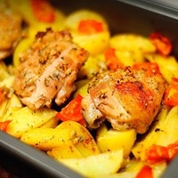 Пилешки бедра с картофи на фурна - Как да подготвим