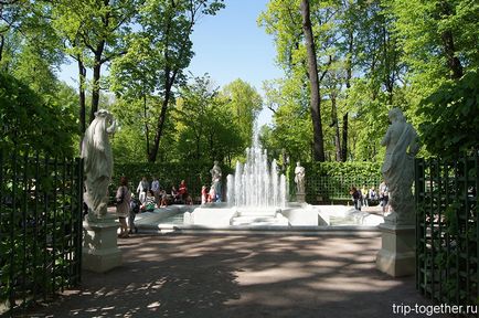 Лятна градина в Санкт Петербург, как да стигнем до там, какво да се види