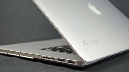 MacBook Air, приписки