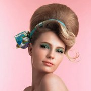 Модерни прически за тънка и рядка правила за грижа за косата, опции стълбове, фото и видео