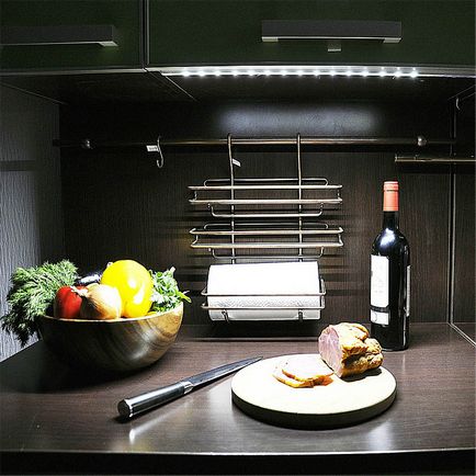 Монтаж на светодиодна лента в кухнята с ръцете си, как да се инсталира осветление, видео инструкция