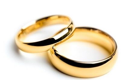 А венчален пръстен на избрана семейно щастие