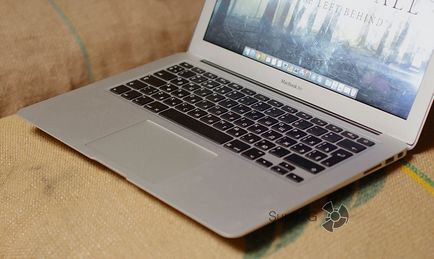 Преглед MacBook Air 13 поколение през 2015 г. - на кого и за какво е