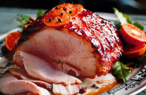 Haunch на свинско месо във фурната - как да се готви лесно и вкусно