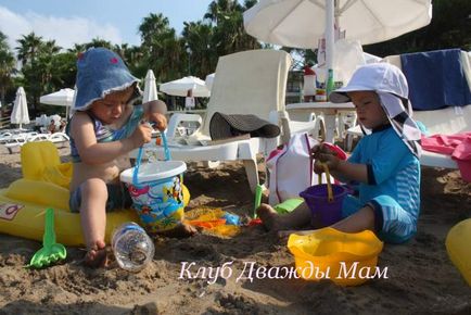 Морска почивка с малки деца - страхове и съмнения далеч - клубните майки два пъти