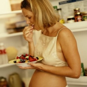 Хранене по време на бременност в ранните етапи на списък на ранна бременност