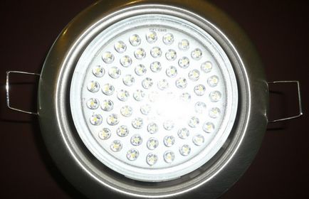 Осветителни тела за вграждане LED лента - видео технология за редактиране (таван) Осветителни тела за вграждане LED лента - за редактиране на видео технологии