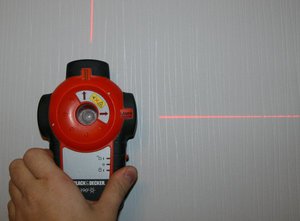 Домашна ниво лазерна как да се изгради качествено равнище със собствените си ръце