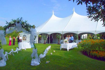 Палатка за сватбени плюсовете и минусите на видовете, палатки, съвети за избор