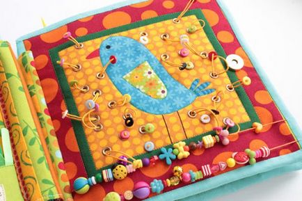 Зашийте разработване текстил книга за дете със собствените си ръце, oblacco