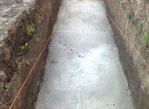Инспекция яма в гаража с ръцете си - стъпка по стъпка със снимки (ръце) Инспекция яма в гаража с ръцете си - стъпка по стъпка със снимки