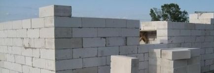Изграждане на къща от пяна блокове с ръцете си - как да си построи къща от пяна, ръчен,