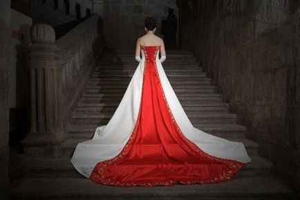 Сватбени рокли с червени елементи - ефектни акценти (41 снимки)