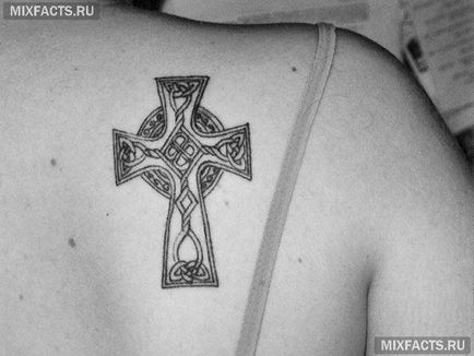 Кръст татуировка значение и скици