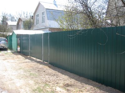 Инсталиране на ограда от велпапе със собствените си ръце