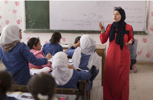 Научете се на арабски език - жена и ден