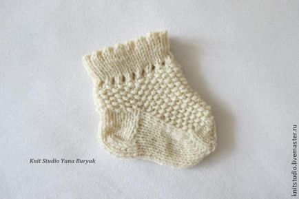 Плетени чорапи за новороденото - Справедливи Masters - ръчна изработка, ръчно изработени
