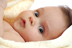 Парцели за бебета подобрява съня и да се отървете от херния