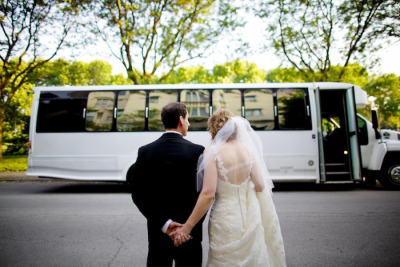 Поръчка наемете автобус или микробус с шофьор за сватба в Екатеринбург